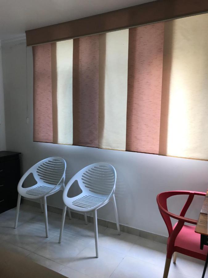 Apartamentos Amoblados Jg De La 70 Medellín Exteriör bild