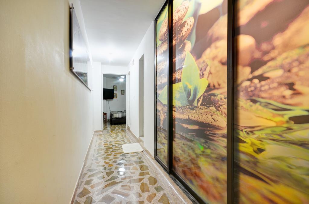 Apartamentos Amoblados Jg De La 70 Medellín Exteriör bild