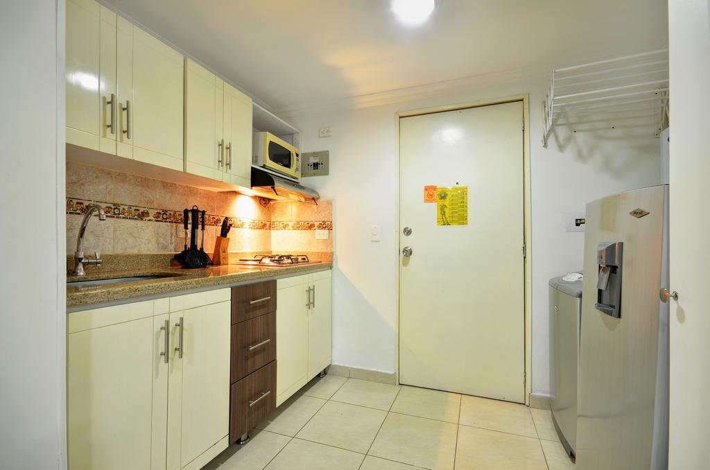 Apartamentos Amoblados Jg De La 70 Medellín Exteriör bild