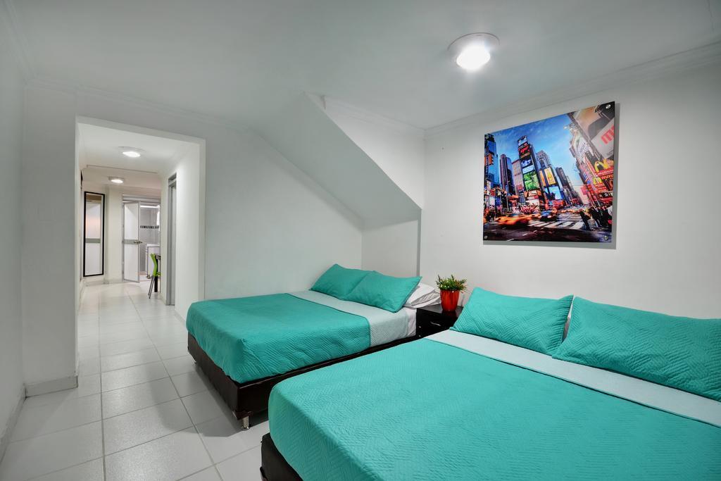 Apartamentos Amoblados Jg De La 70 Medellín Exteriör bild