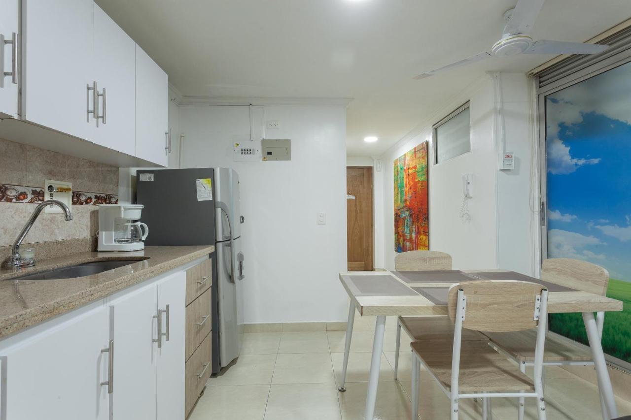 Apartamentos Amoblados Jg De La 70 Medellín Exteriör bild